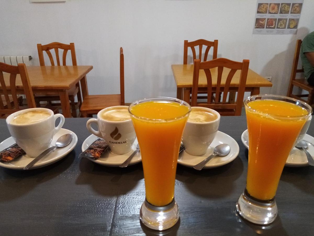 Hostal As Margaritas Santiago de Compostela Dış mekan fotoğraf