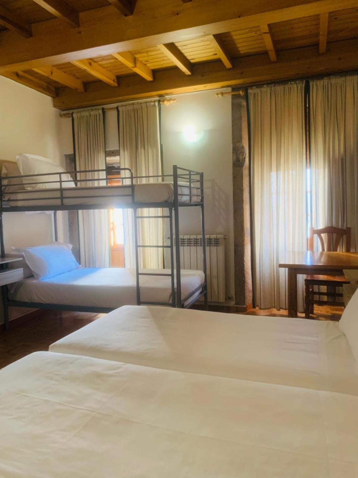 Hostal As Margaritas Santiago de Compostela Dış mekan fotoğraf