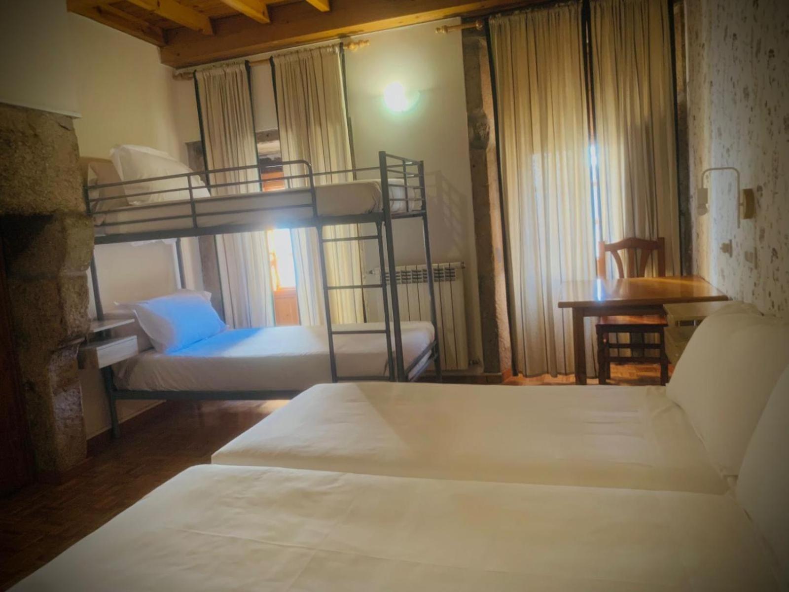 Hostal As Margaritas Santiago de Compostela Dış mekan fotoğraf