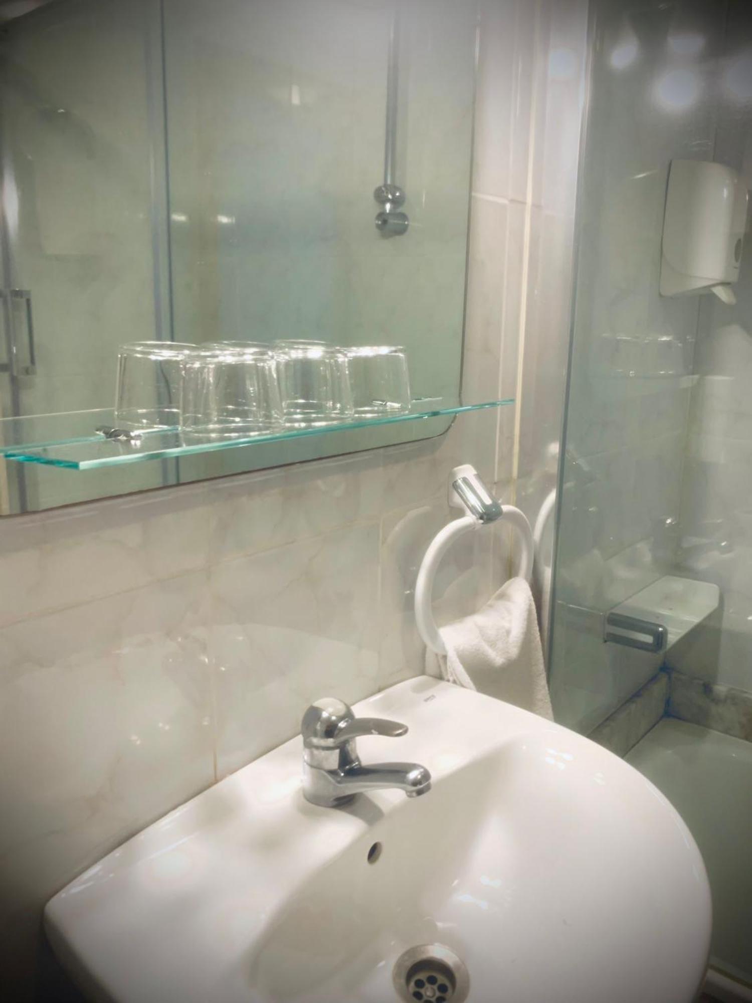 Hostal As Margaritas Santiago de Compostela Dış mekan fotoğraf